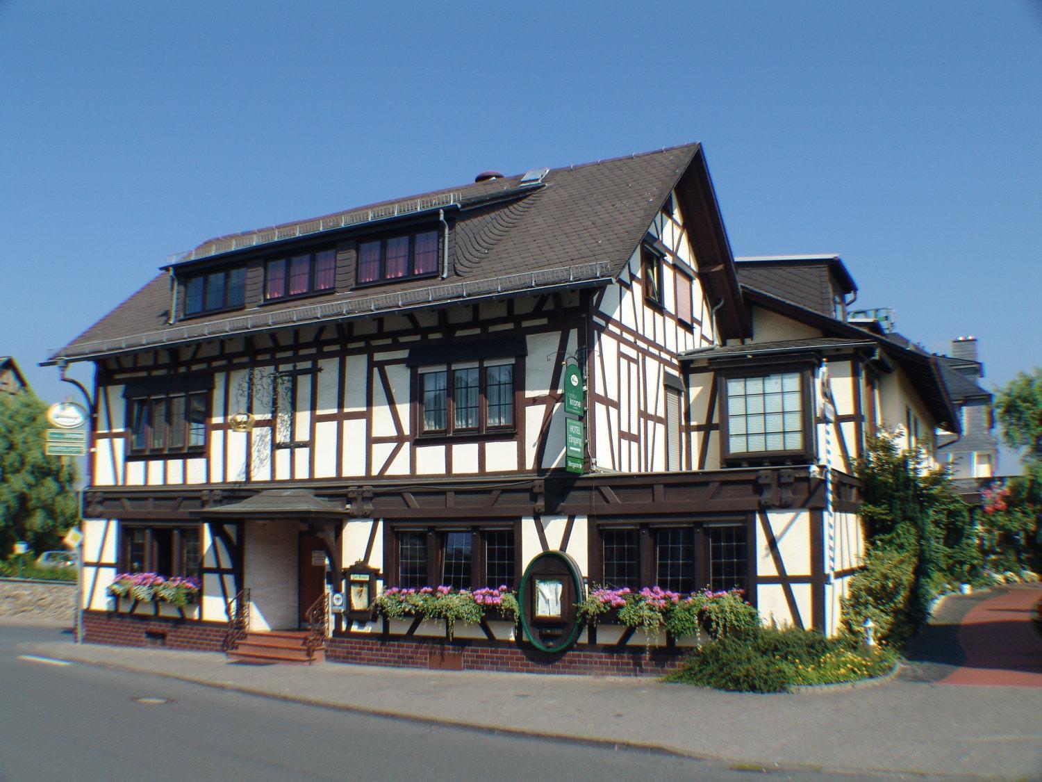 皇冠餐厅及酒店 Löhnberg 外观 照片